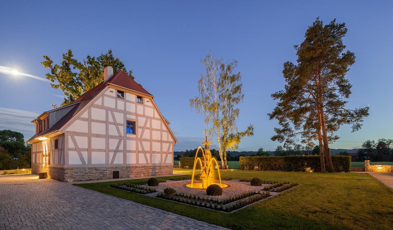 Hotel Dorfmuehle Lehrberg Bagian luar foto